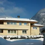 Haus Falkner Barbara Apartman Umhausen