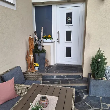 Haus Falkner Barbara Апартаменты Умхаузен